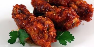 Korean fried chicken recipe (Yangnyeom-tongdak: 양념통닭)