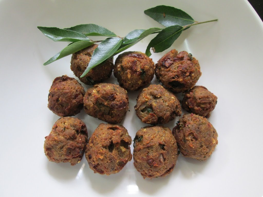 Mutton Kola Urundai In Tamil – Fried Meat Ball Recipe – Minced Meat ...