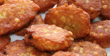 Parippu Vadai (Deep Fried Spicy Lentil Fritters) Vegan/Vegetarian snack