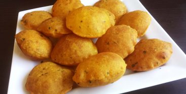 Aloo Puri| Deep-Fried Potato Bread| Breakfast/Snack Recipe
